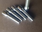   Felnicsavar Kpos M14x1,5 55mm hossz Bels kulcsnyls