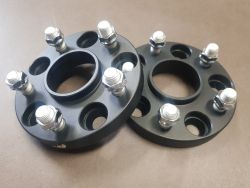   Nyomtvszlest D64,1 5x114,3 15mm felcsavarozhat
