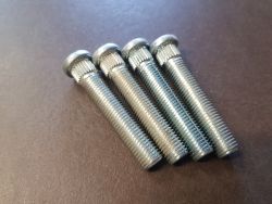   Ricnis tcsavar M12x1.5 D13